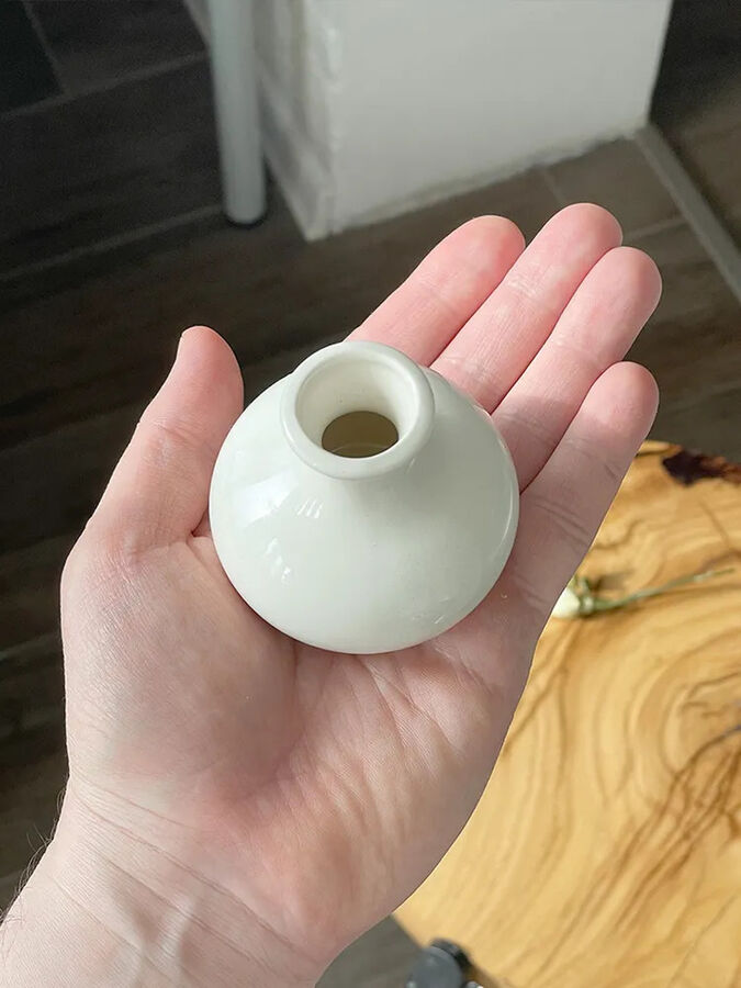 Вазочка диффузор белая