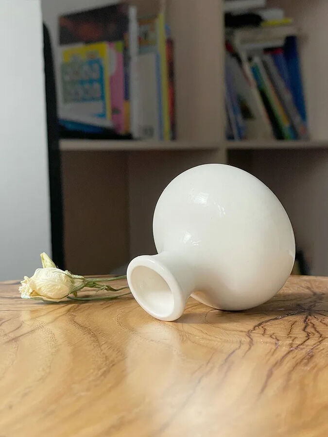 Вазочка диффузор белая