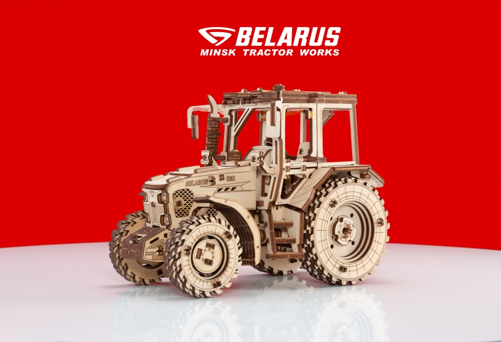 Конструктор деревянный 3D EWA Трактор Беларус 82