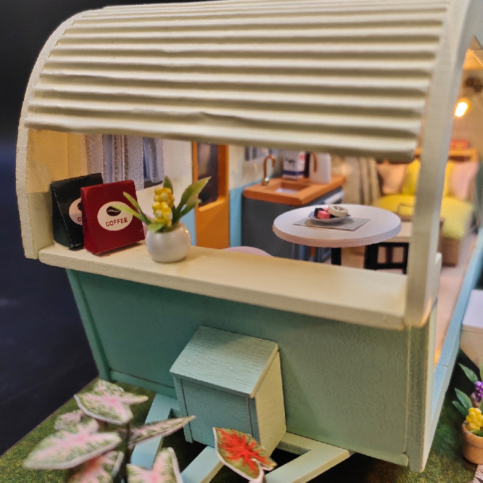 Румбокс Hobby Day Домик на колесах