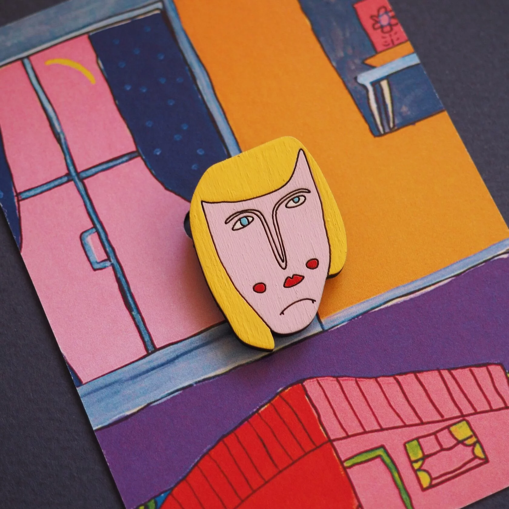 Брошь Монка х Новые городские