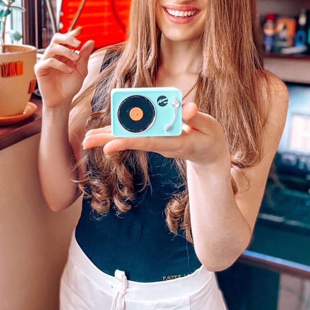 Беспроводная колонка Alive Audio Motive (Free Ride)