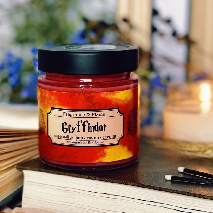 Ароматическая свеча Gryffindor 200 мл