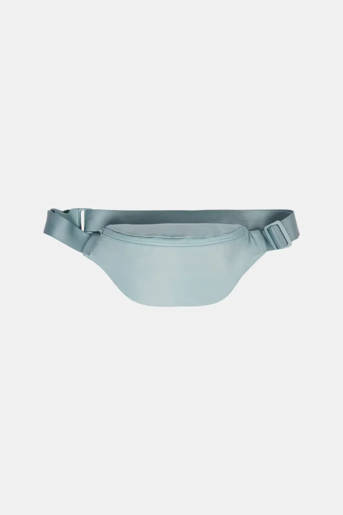 Классическая поясная сумка Shu светло-голубая