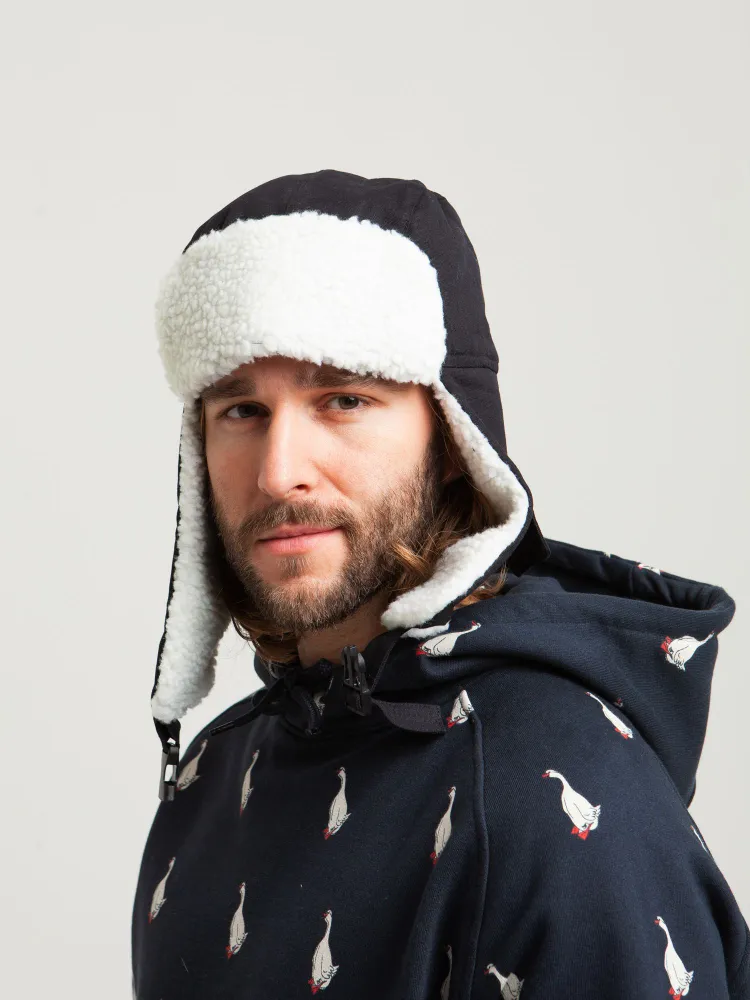 Шапка Запорожец Ushanka Beanie (Black-S/M)