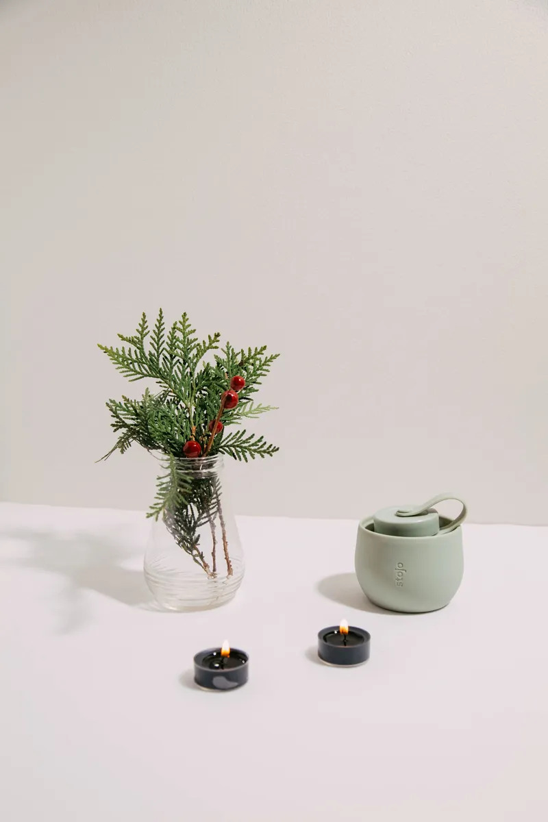 Бутылка складная Stojo W1-SGE, 590 мл.