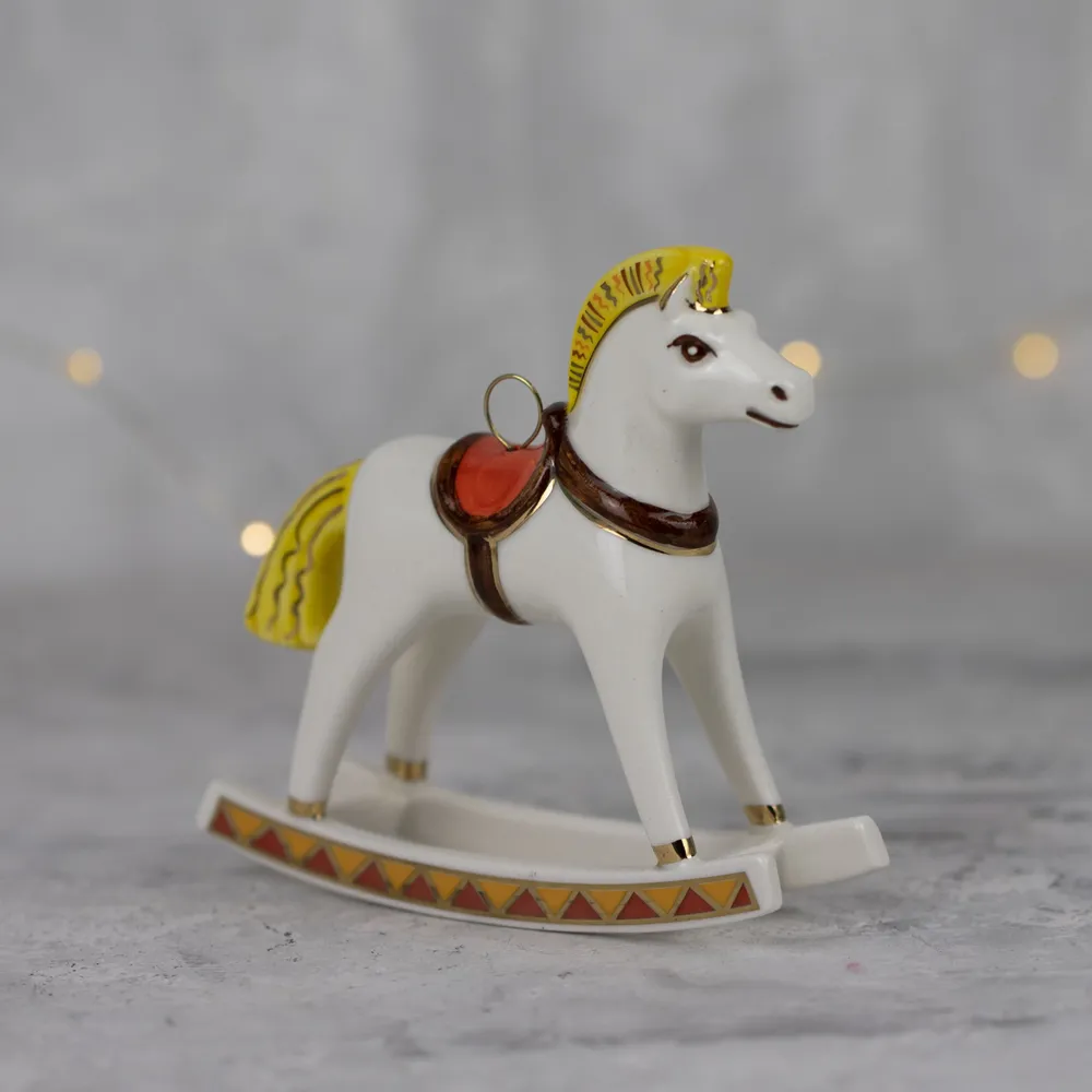 Елочная игрушка Лошадь - качалка, деколь