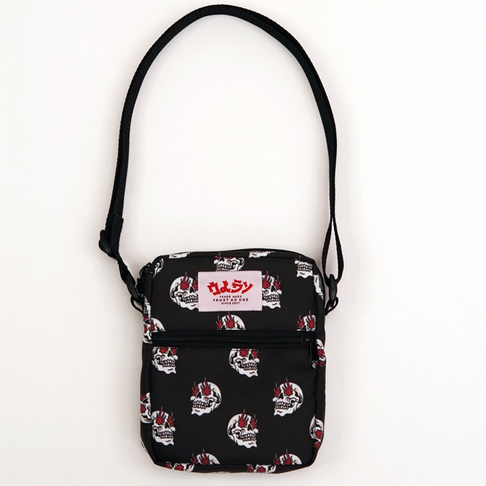 Сумка-мессенджер Oldy (черный, горящий череп)
