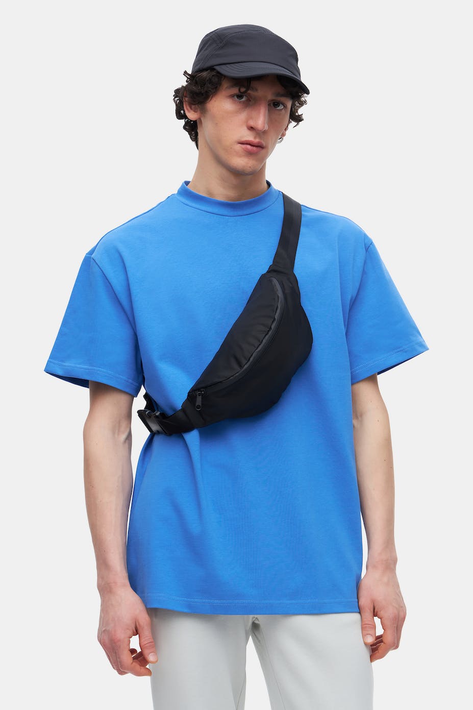 Классическая поясная сумка Shu чёрная