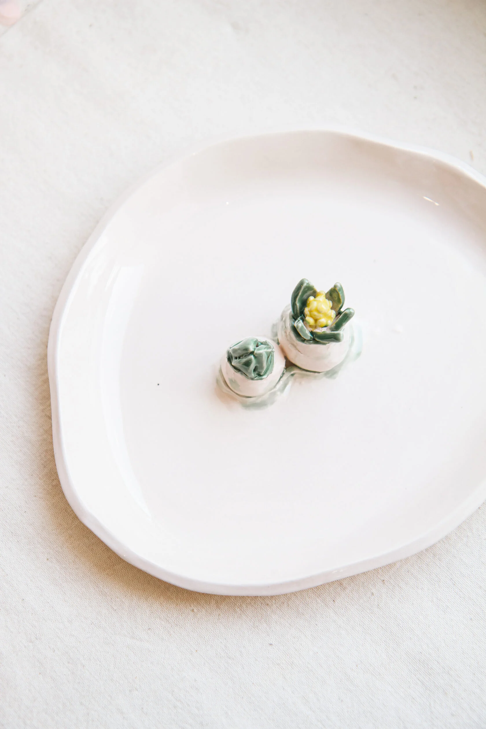 Тарелка Гиацинт (с желтыми цветами)