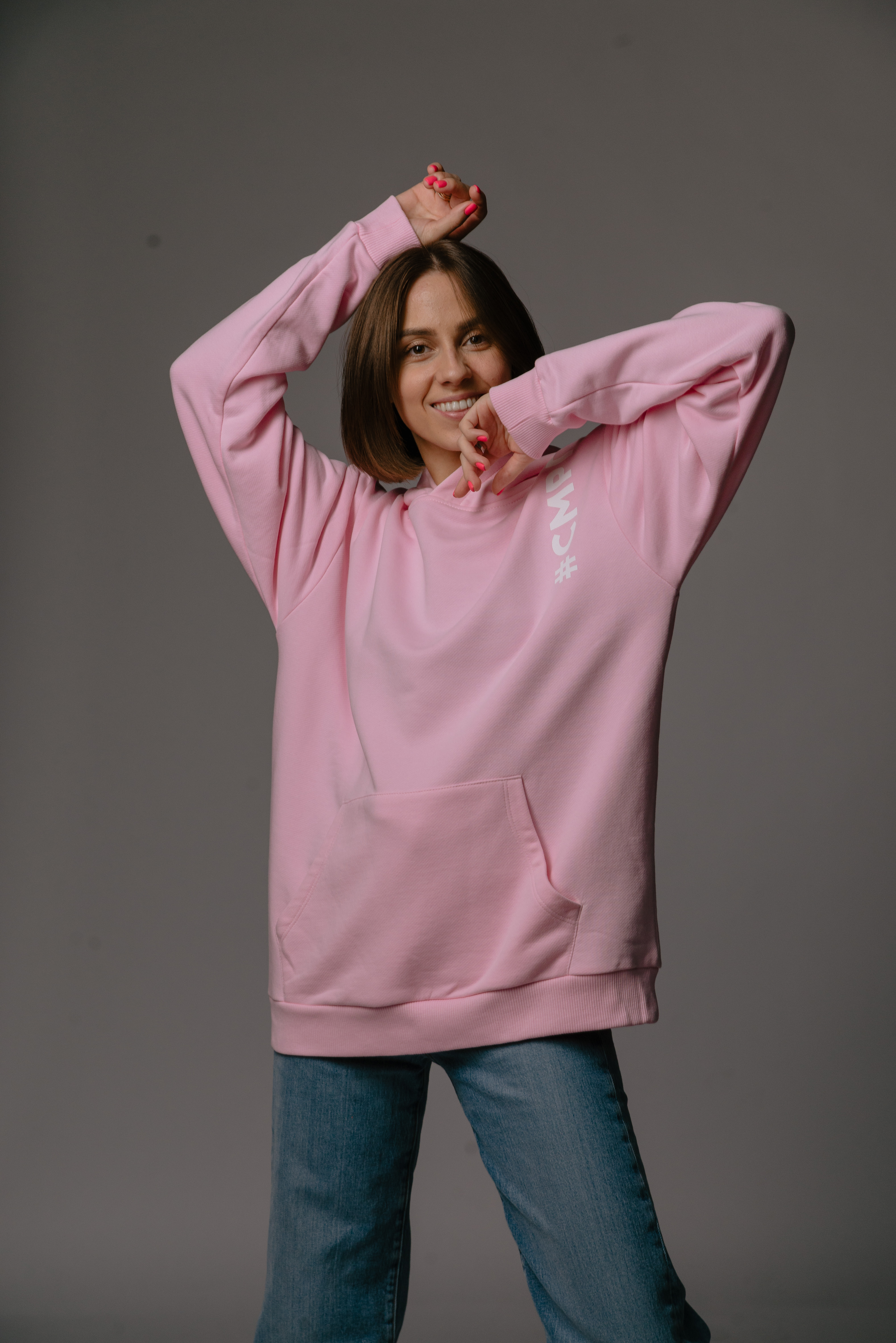 Худи #СМРГР на плече (розовая)