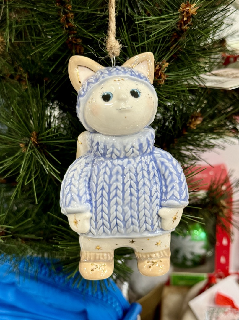 Керамическая игрушка Котик в свитере