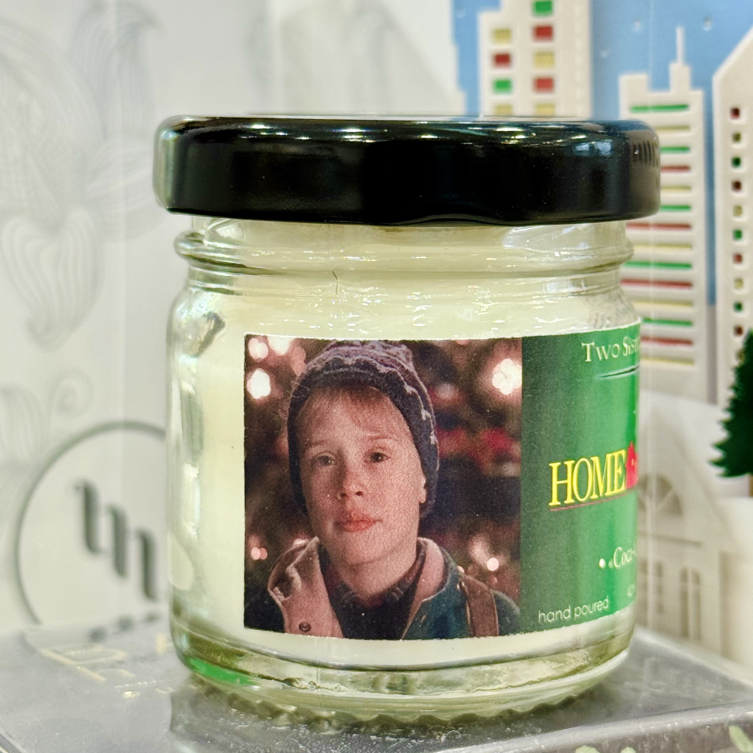 Ароматическая свеча TST Один дома, 40 мл.