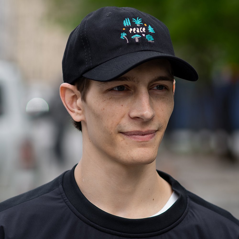 Кепка Friend Function Peace