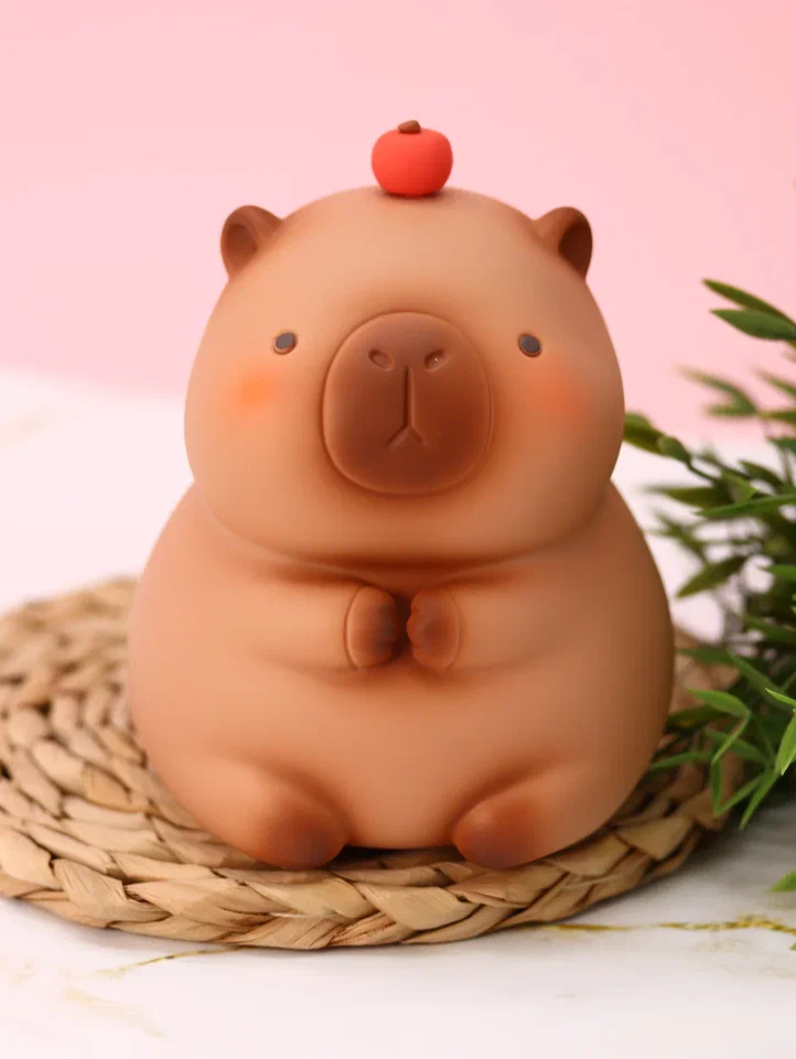 Копилка Capybara with apple