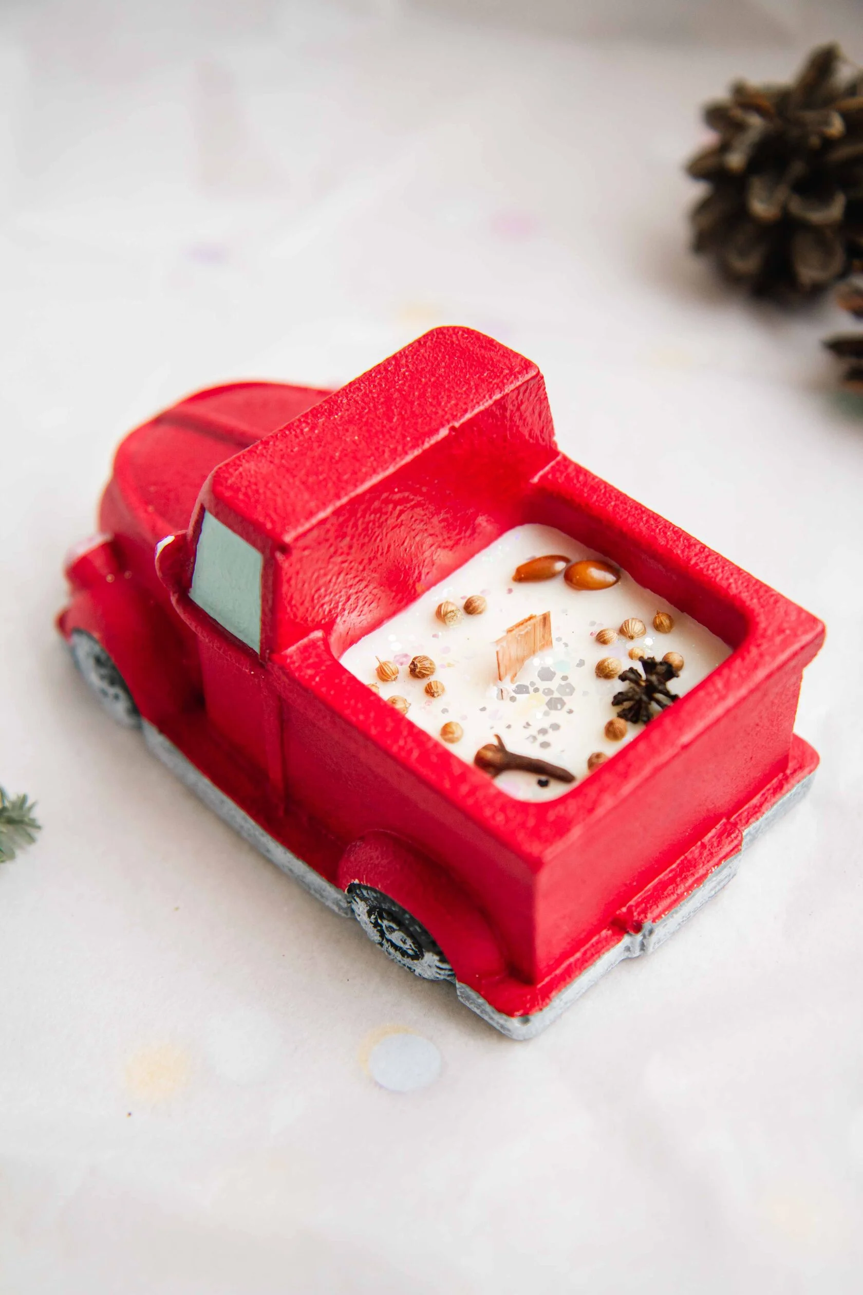 Свеча Машинка