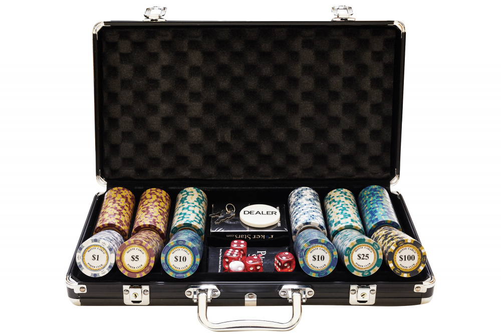Набор для покера Monte Carlo на 300 фишек