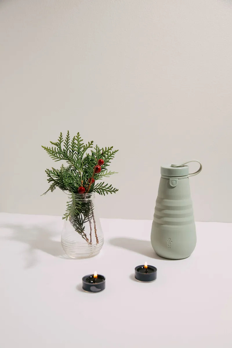 Бутылка складная Stojo W1-SGE, 590 мл.