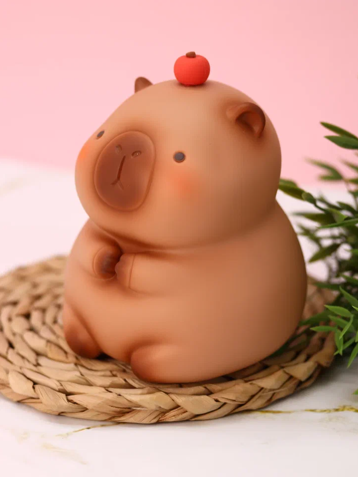 Копилка Capybara with apple