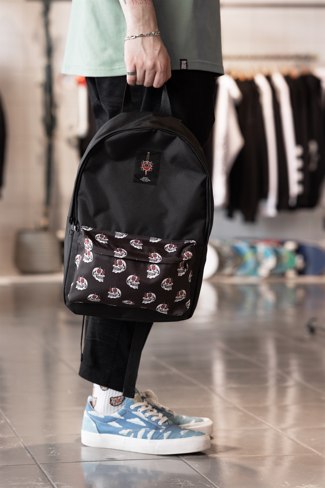 Рюкзак Oldy карман (черный, горящий череп)