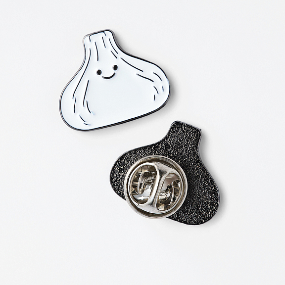 Значок эмалированный Хинкалька