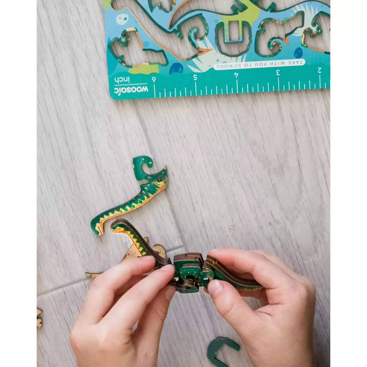 Деревянный пазл Диплодок