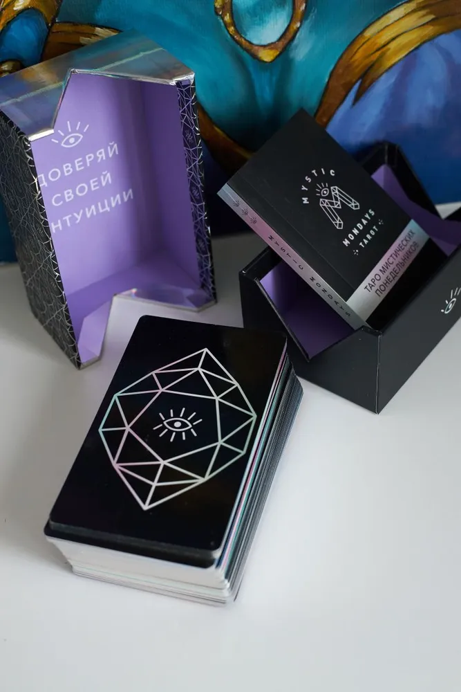 Mystic Mondays Tarot. Таро мистических понедельников