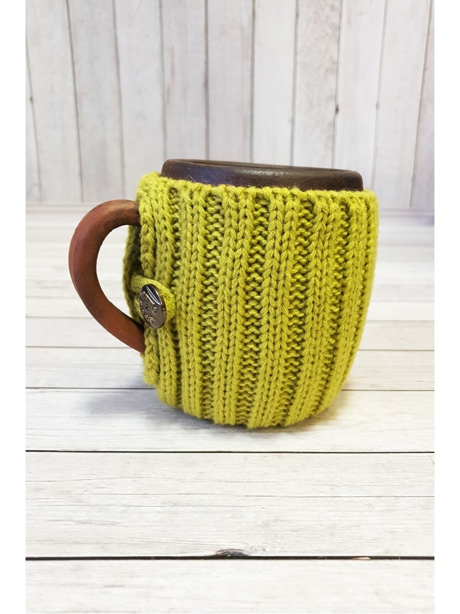 Вязаная кружка с ручкой Липа