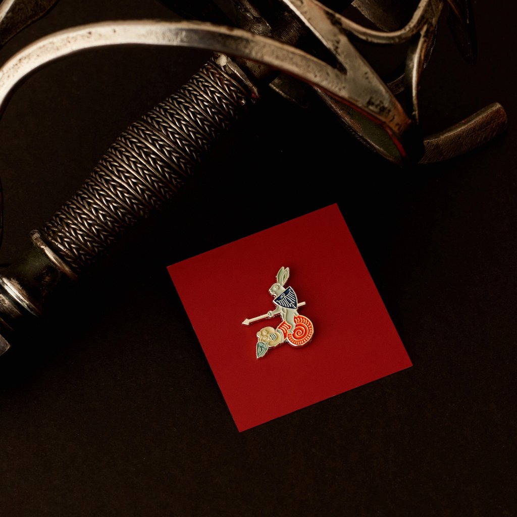 Значок PinPinPin Человек-улитка 