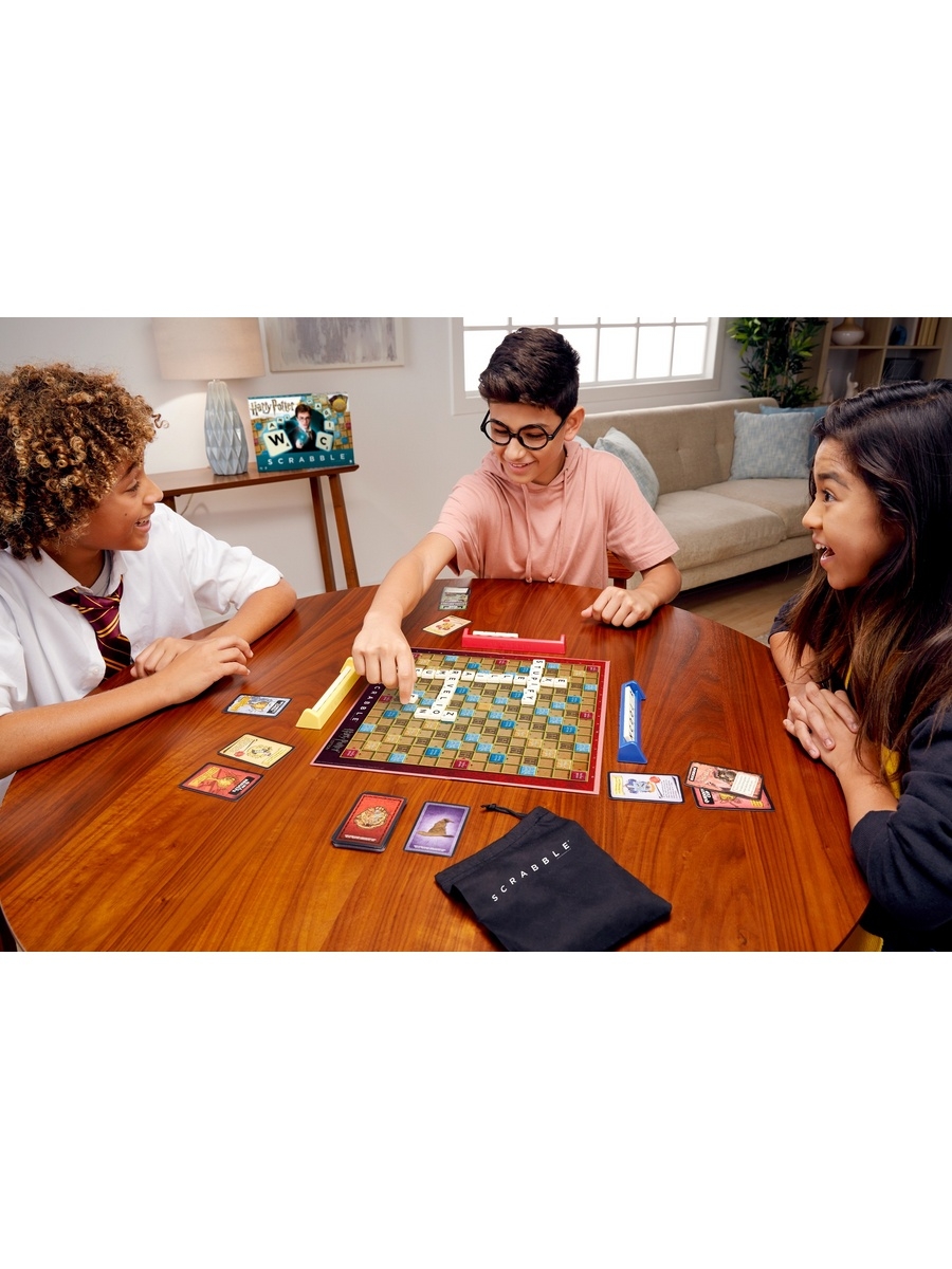 Настольная игра Scrabble Гарри Поттер