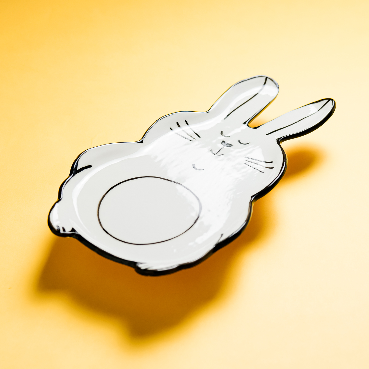 Тарелка Самодостаточный заяц