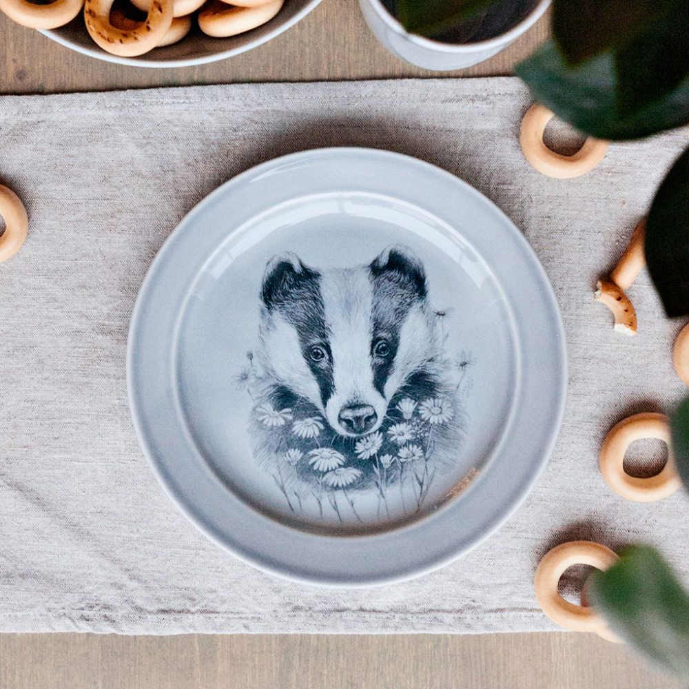 Тарелка Барсук, 24 см.