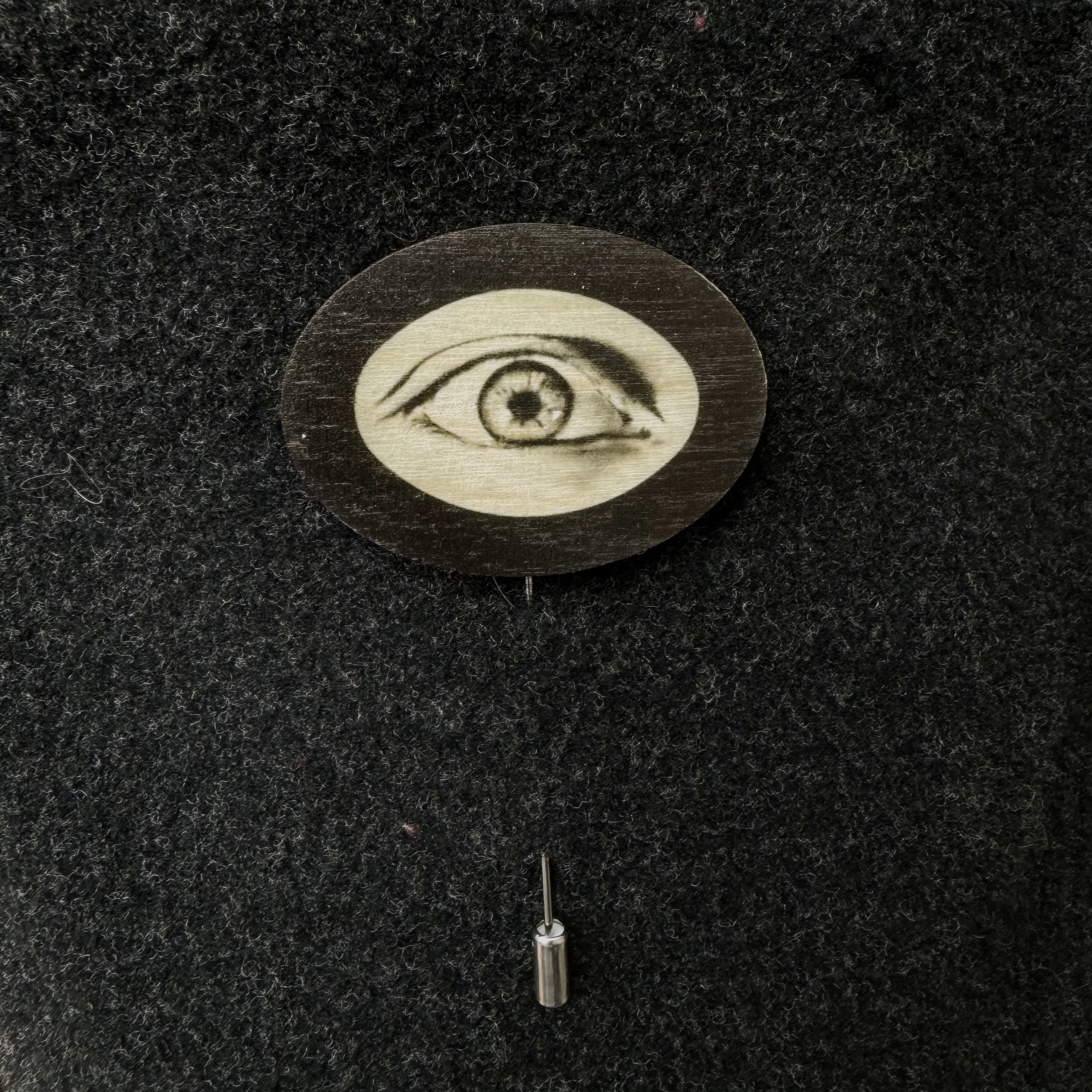 Брошь Родченко. Глаз