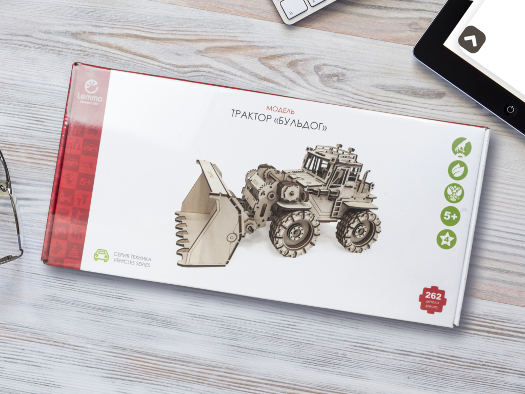Конструктор 3D деревянный подвижный Lemmo Трактор Бульдог