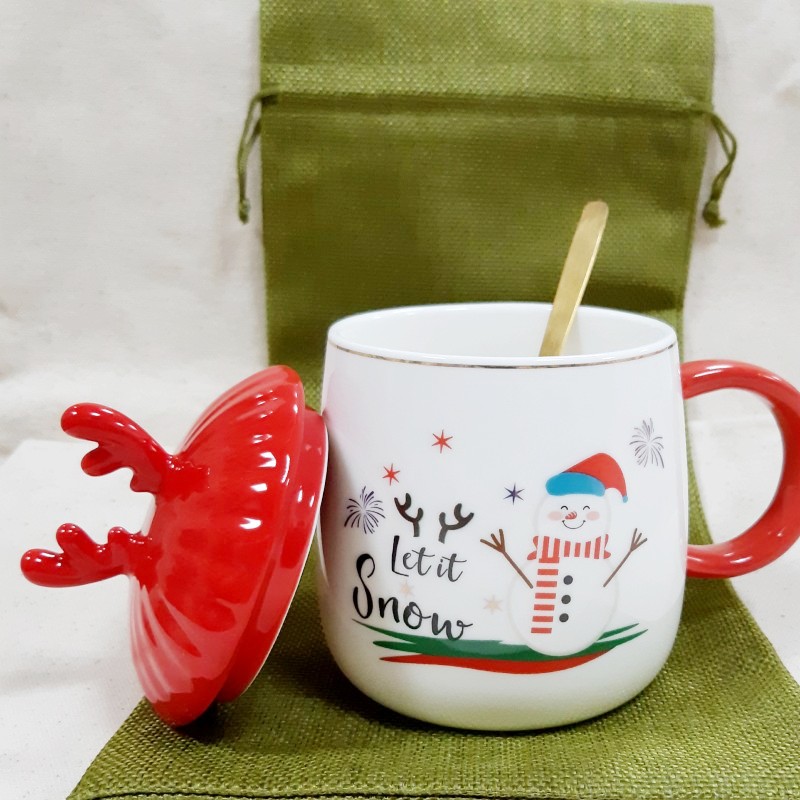 Кружка 3D с крышкой Снеговик (17177)