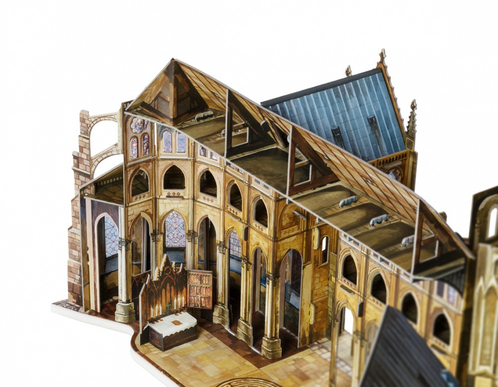 Бумажный конструктор Готический собор