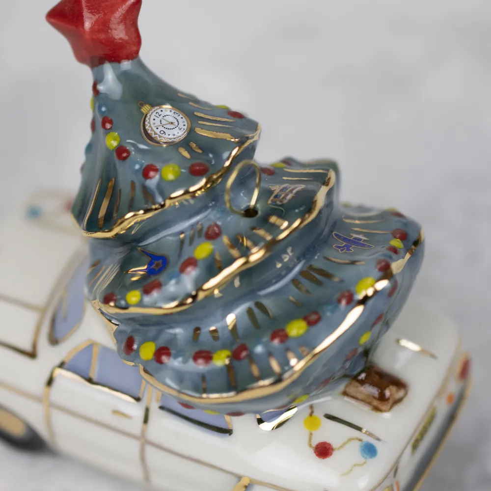 Елочная игрушка Машинка с ёлкой