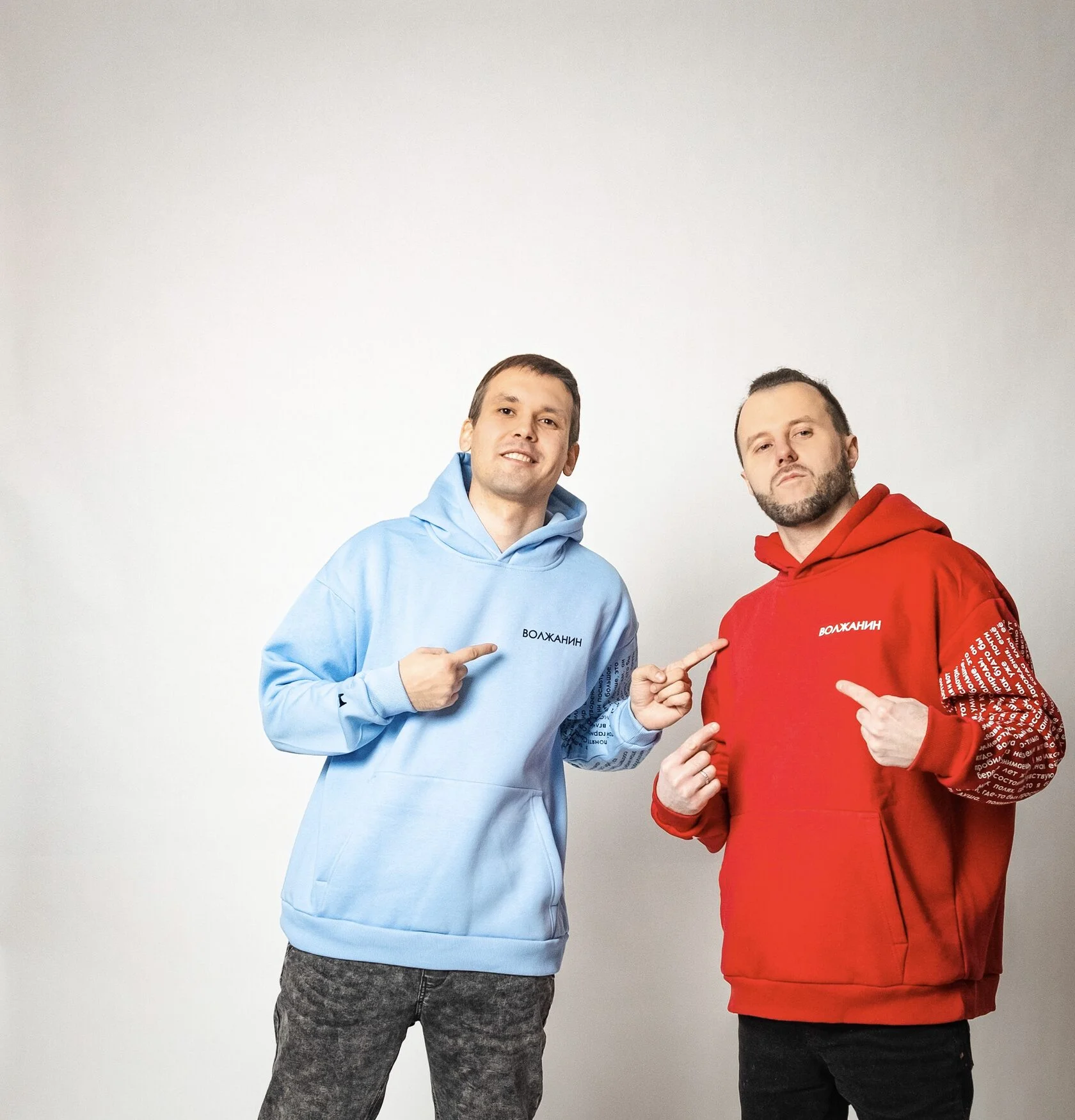 Худи Волжанин (универсальный овер, красный)