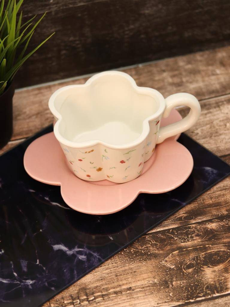 Кружка керамическая с блюдцем Cozy dishes (white)