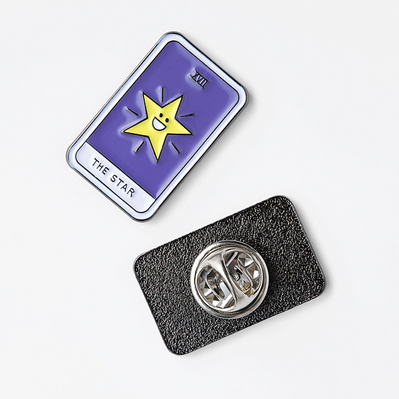 Значок эмалированный Таро Звезда