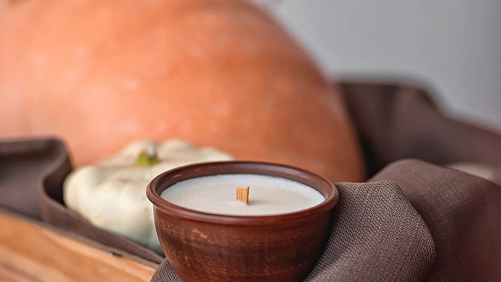 Ароматическая свеча Village Вдохновение, 120 мл.