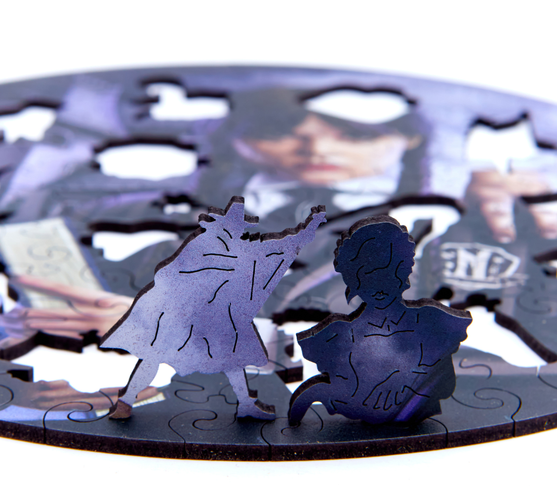 Деревянный пазл Уэнсдэй