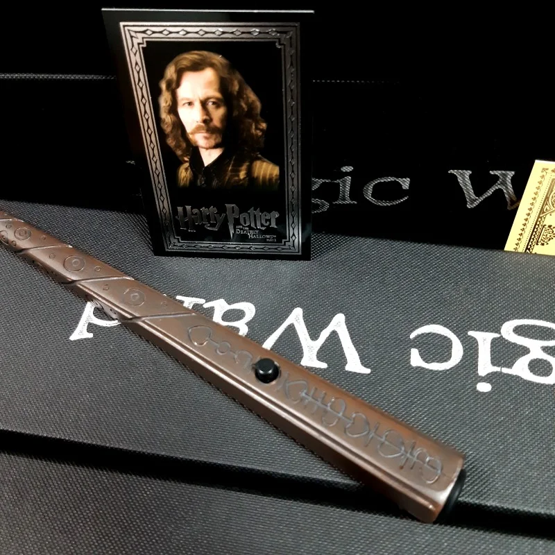 Волшебная палочка Сириуса Блэка с фонариком и батарейкой 17931