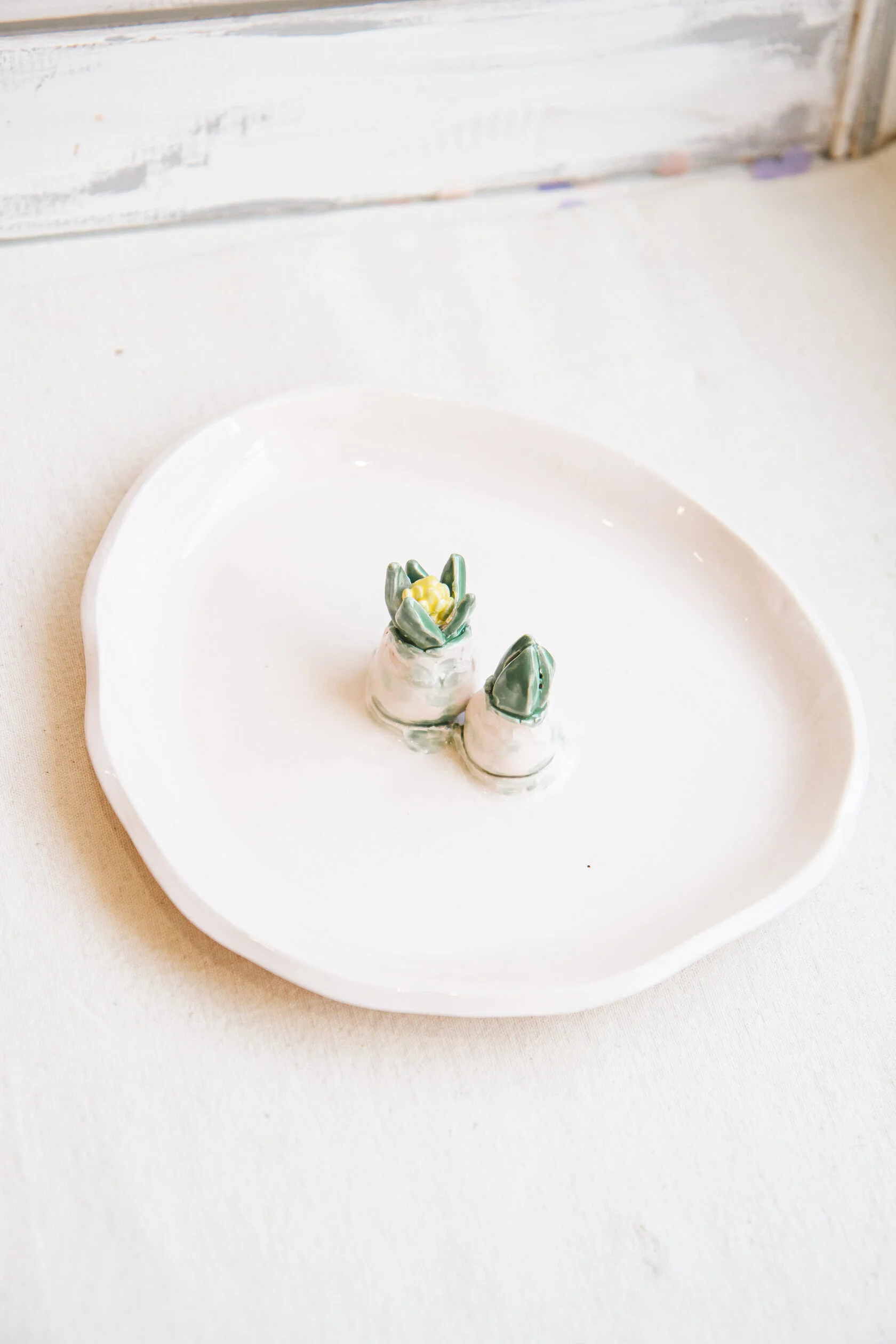 Тарелка Гиацинт (с желтыми цветами)