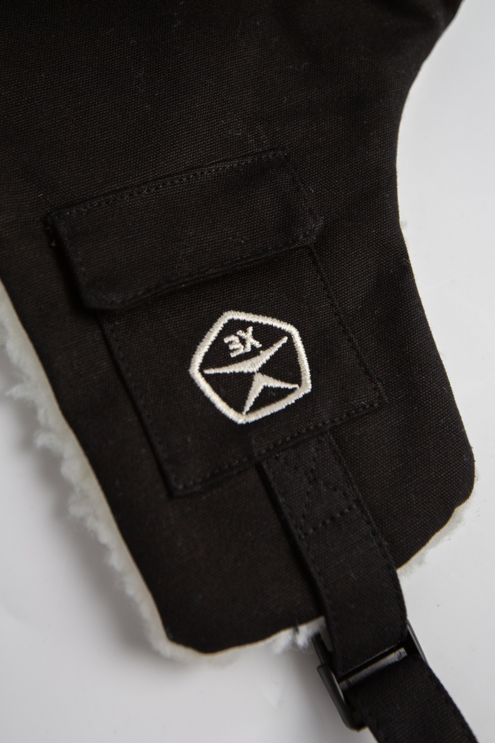 Шапка Запорожец Ushanka Beanie (Black-L/XL)