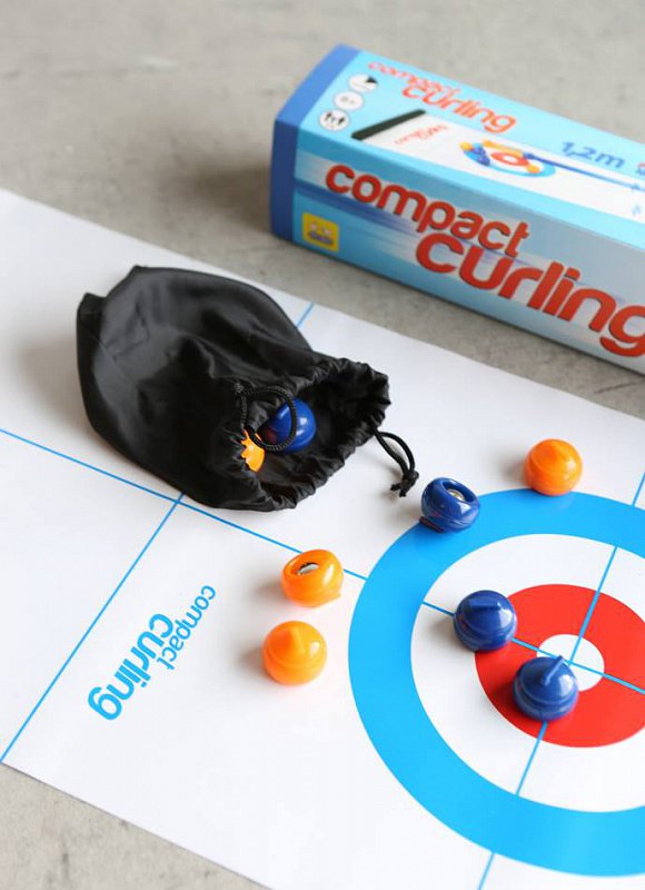 Игра Нано-Кёрлинг в тубусе	