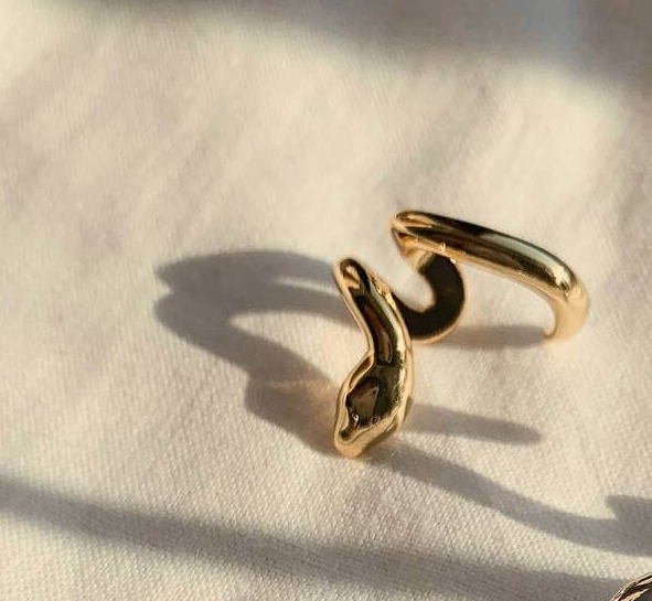 Кафф Minimal Змейка (цвет золото)