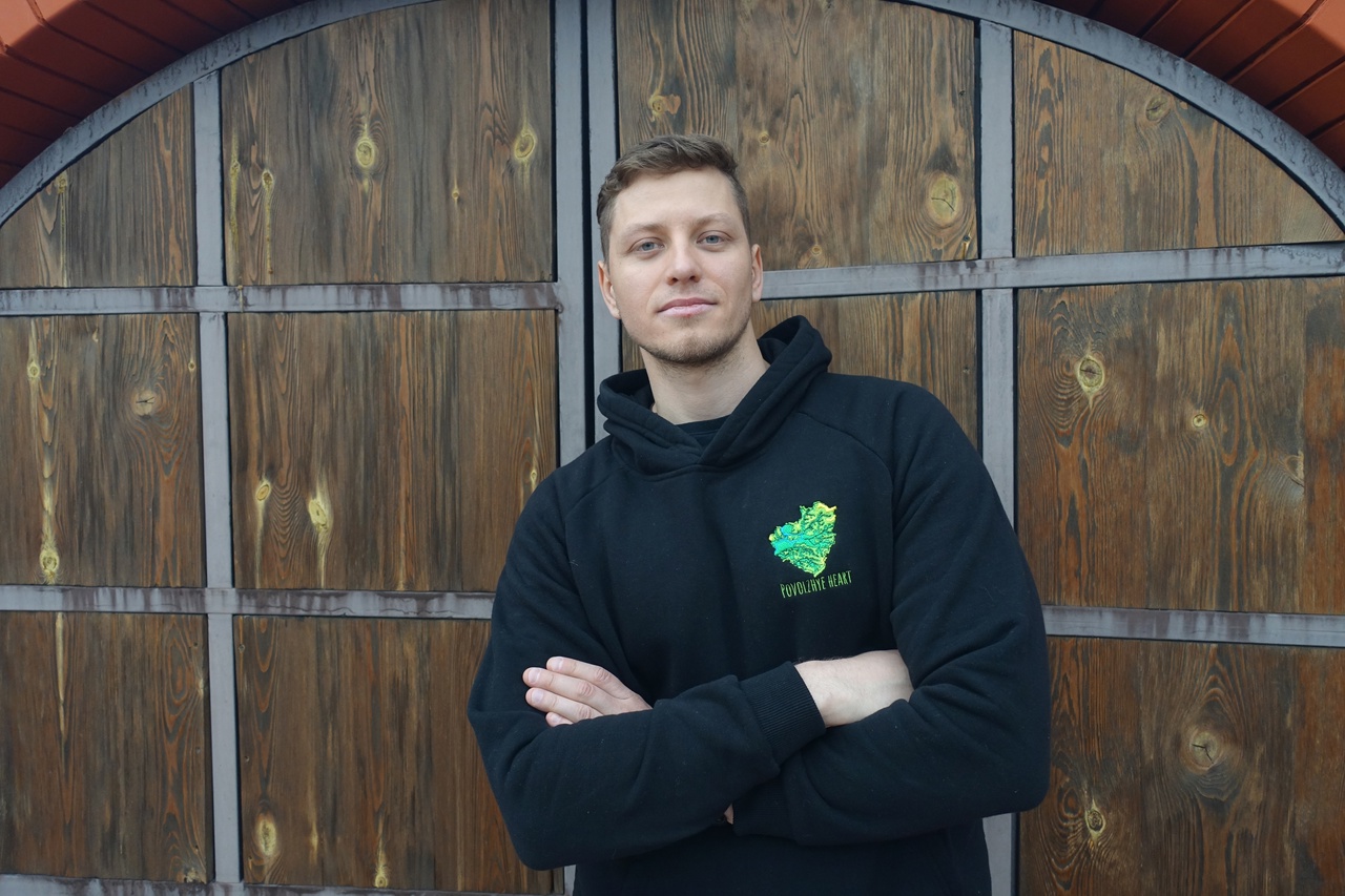 Худи Povolzhye Heart Вышивка (черный)