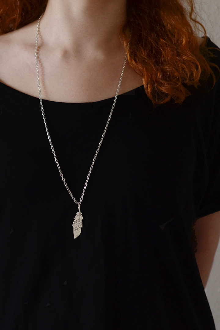 Подвеска Перо