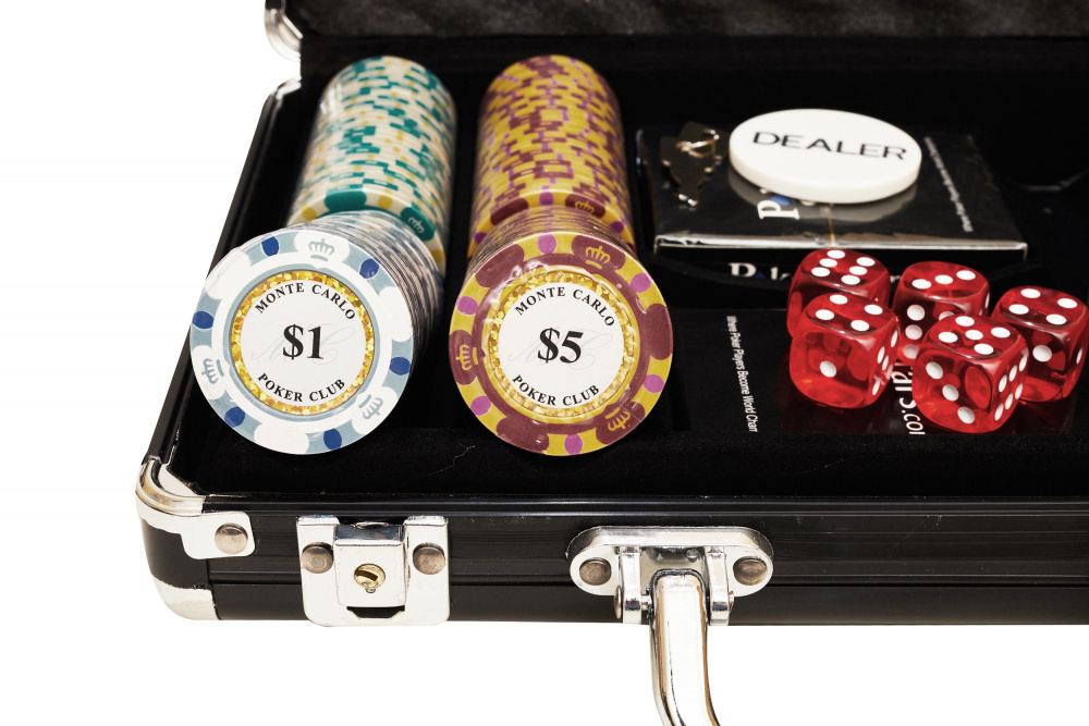 Набор для покера Monte Carlo на 200 фишек